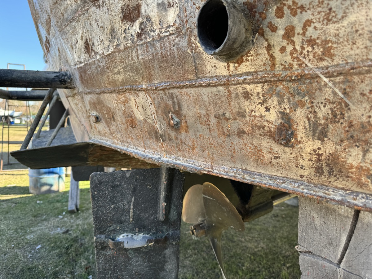 Acabado de pintura naval — Obra Viva Zona Norte